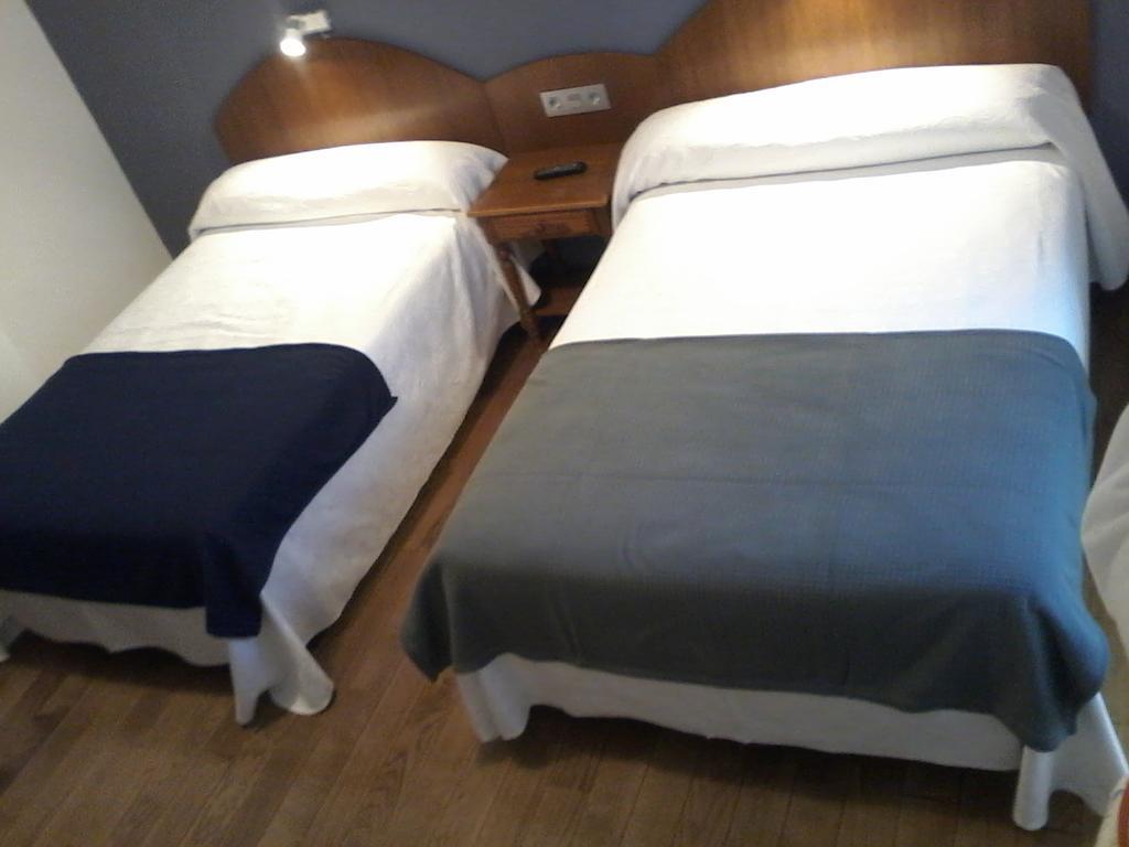 Hotel Urgain Oronoz-Mugaire Ngoại thất bức ảnh